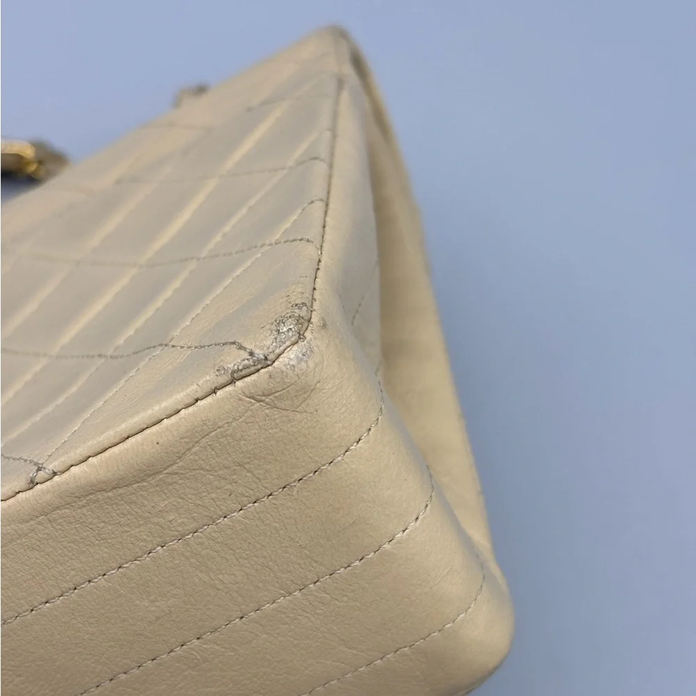 Chanel single flap lambskin beige square chain bag - Picture 9 of 12